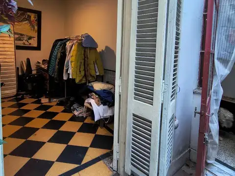 Depto Tipo Casa en Venta en Almagro, USD 140.000