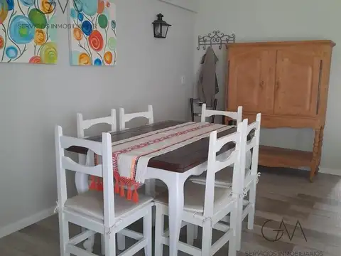 Casa 3 ambientes con 2 baños