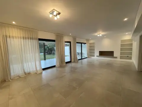 Vicente F Lopez 1360