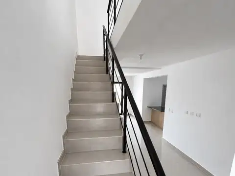 Casa en Venta en Colinas De Manantiales, USD 195.000
