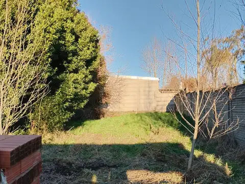 LOTE CON CONSTRUCCIÓN Y PROYECTO APROBADO. TANDIL
