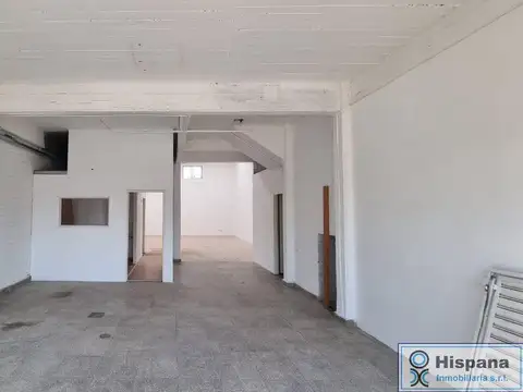 Excelente local en alquiler sobre ex Ruta 8, Umberto Illia, Tortuguitas.