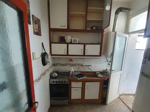 DEPARTAMENTO 3 AMB. - INMEJORABLE UBICACION - LAVADERO INDEPENDIENTE