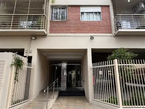 Monoambiente con balcón en alquiler