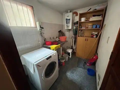 VENTA CASA ZONA SUR CAMINO A LA ISLA 6 DORMITORIOS