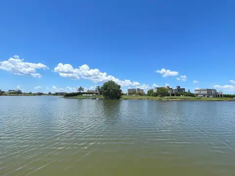 Terreno en Venta en San Sebastian, USD 115.000