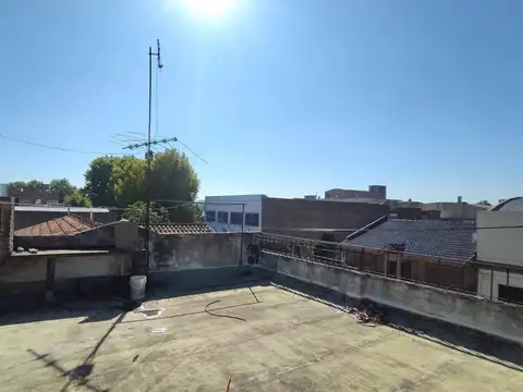 Depto Tipo Casa en Venta 43 años