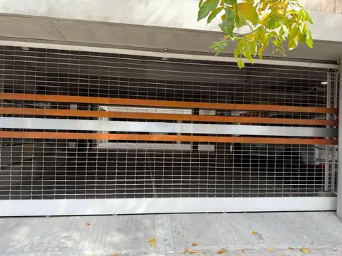 Cochera en venta - 10Mts2 - Coghlan