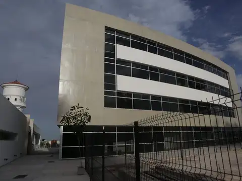 VENTA OFICINA MAIPU MENDOZA TORREON