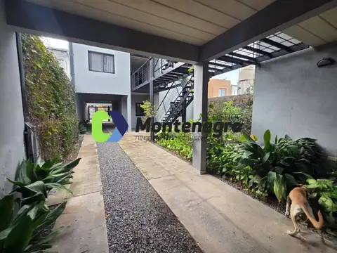 VENTA 2 AMBIENTES + COCHERA OPORTUNIDAD BERAZATEGUI