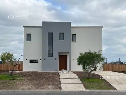 Casa en Venta en San Sebastian, Countries y Barrios Cerrados en Escobar