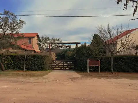 VENTA COMPLEJO DE 6 CABAÑAS EN ARROYO DE LOS PATOS