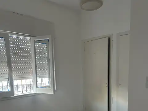 SE ALQUILA DEPARTAMENTO 3 AMBIENTES EN PADUA