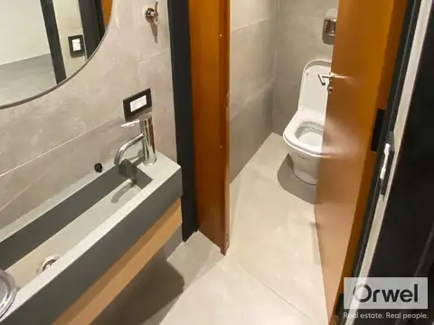 Oficina en Venta al Norte