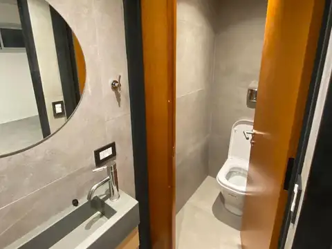 Oficina en Venta al Norte