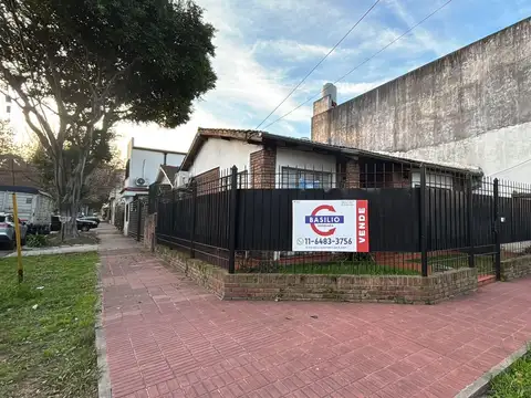 General Las Heras  al 2800
