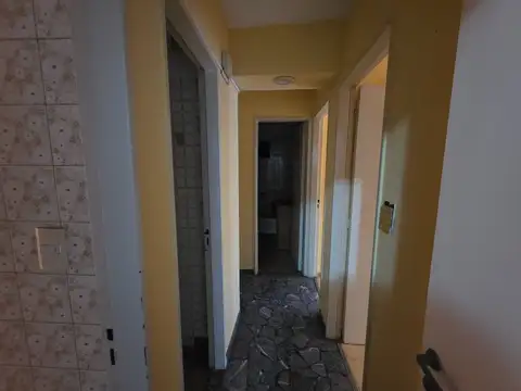 Departamento 5 ambientes con 2 baños