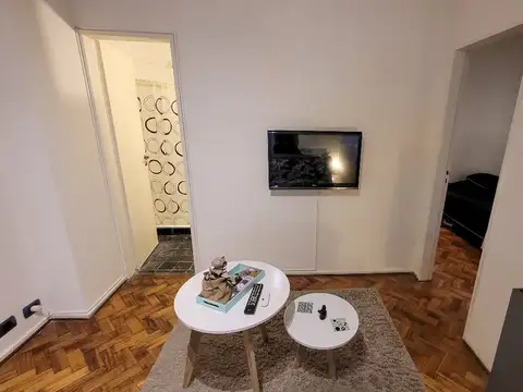 Teniente General Juan Domingo Perón 1500, Piso 5