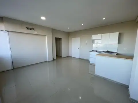 Oficina en Alquiler en Campana, $ 600.000
