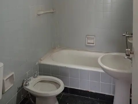 Doctor Juan Felipe Aranguren 3600, Piso 6