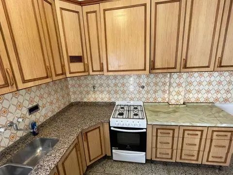 Depto Tipo Casa en Alquiler de 3 ambientes