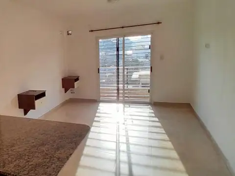 Departamento en Alquiler con 1 cochera