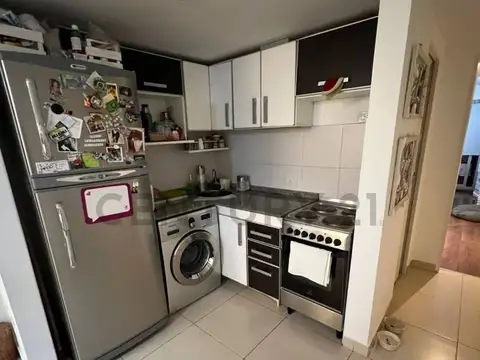 Casa 2 ambientes con 2 baños