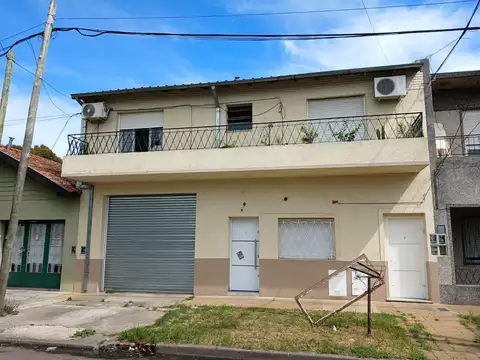 PH en venta de 3 ambientes en San Martin, Apto crédito