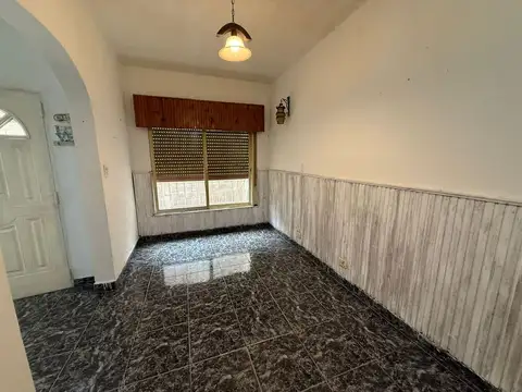 Depto Tipo Casa 4 ambientes con 1 baño