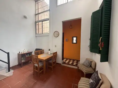 Depto Tipo Casa en Venta de 3 ambientes