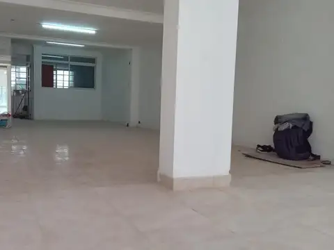 Local en Alquiler en Banfield, $ 1.400.000