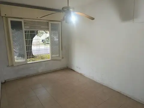 Depto Tipo Casa en Venta en Llavallol, USD 46.500