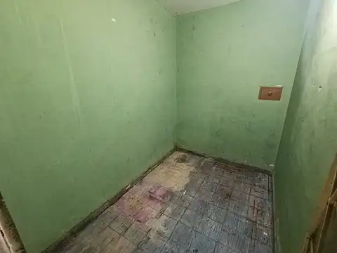 Depto Tipo Casa en Venta 50 años