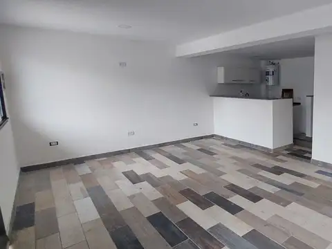 Depto Tipo Casa en Venta en Ezeiza, USD 90.000