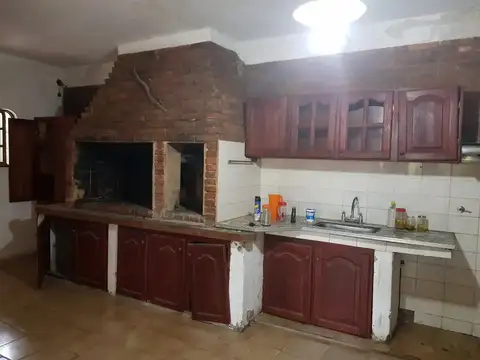 Excelente Ubicacion, zona de viviendas permanentes