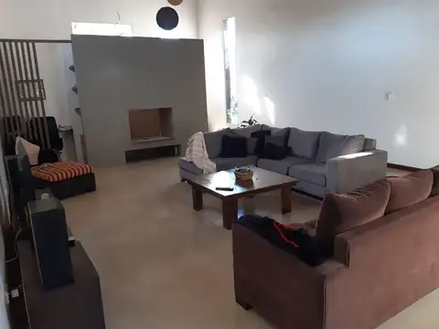 Quinta en Venta en El Trébol, USD 280.000