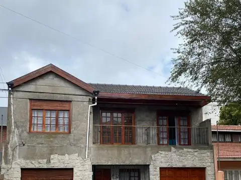 Casa en Alquiler de 4 dormitorios