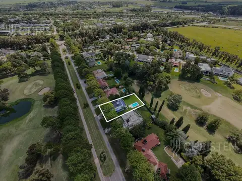 Casa en Venta en Club De Campo El Paso, USD 570.000