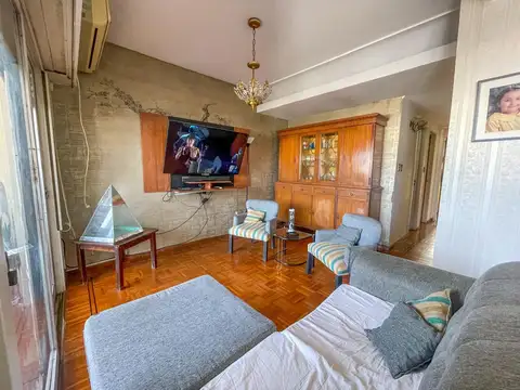 Departamento en Venta con 2 cocheras