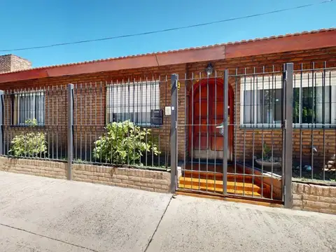 Venta Ph tipo casa con patio en Villa Adelina