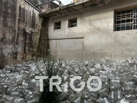 Galpon en Venta 36  mts Fondo