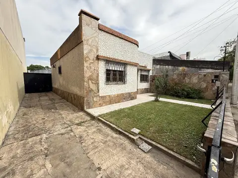Casa en Venta en Roque Saenz Peña, USD 139.000