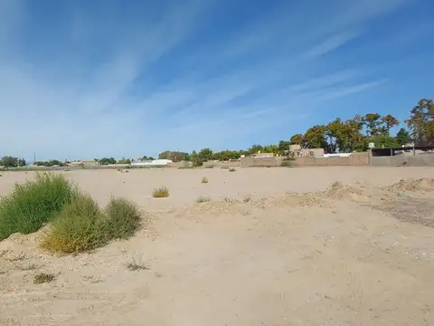 Venta gran terreno 2,69 has centro santa lucia