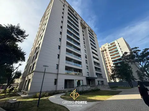 OPORTUNIDAD EN VENTA EN COMPLEJO OPERA PARK