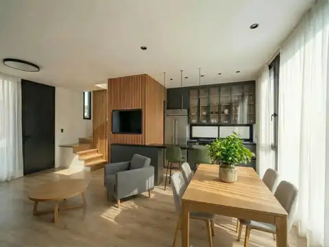 Depto Tipo Casa en Venta de 3 ambientes