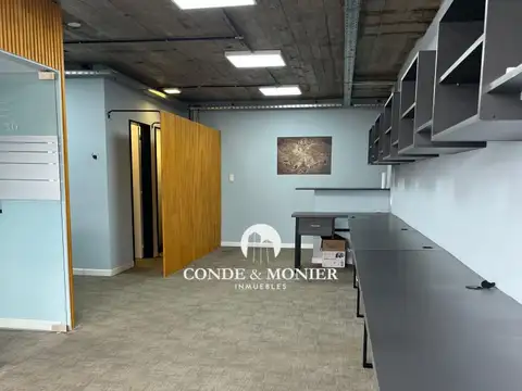 Oficina en Alquiler al Norte