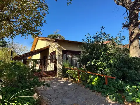 Casa de 4 ambientes en PH - Villa Gesell