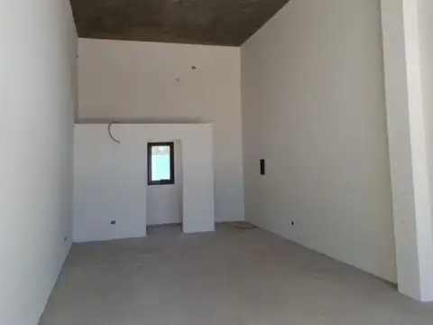 Av. Primera Junta