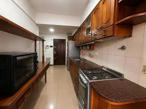 Departamento 4 ambientes con 2 baños