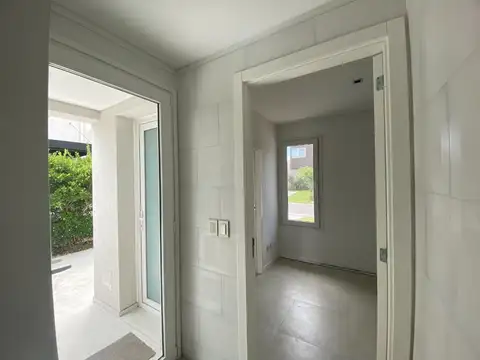 CASA ALQUILER 5 AMBIENTES LAS TIPAS NORDELTA